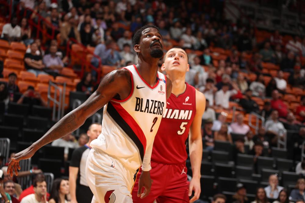 并在季后赛 并在季后赛